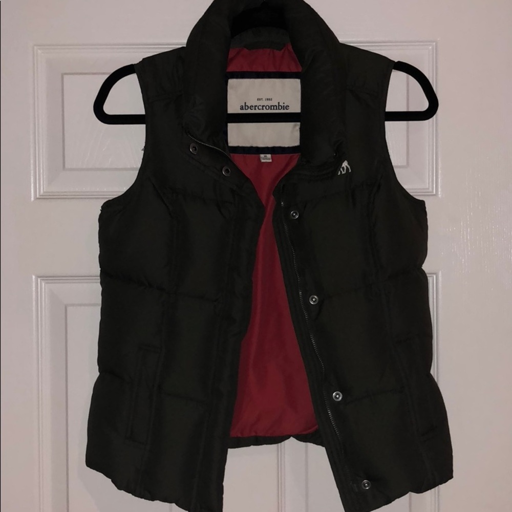 Abercrombie Kids Puffer Vest